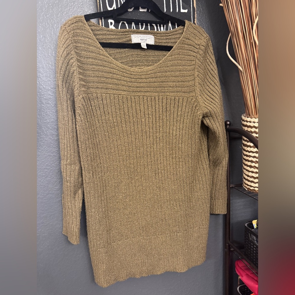Avenue Olive Green/Brown Scoop Neck Ribbed Sweater. Size 18/20. Avenue